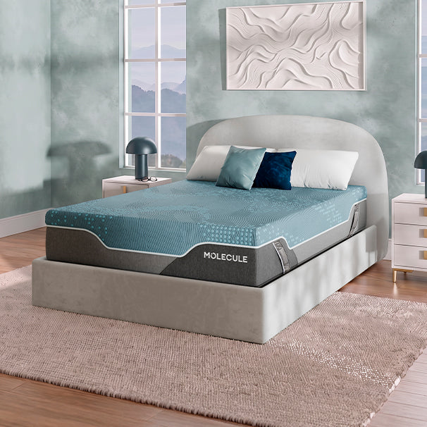 Corner view of the Reflex Elite Hybrid Mattress