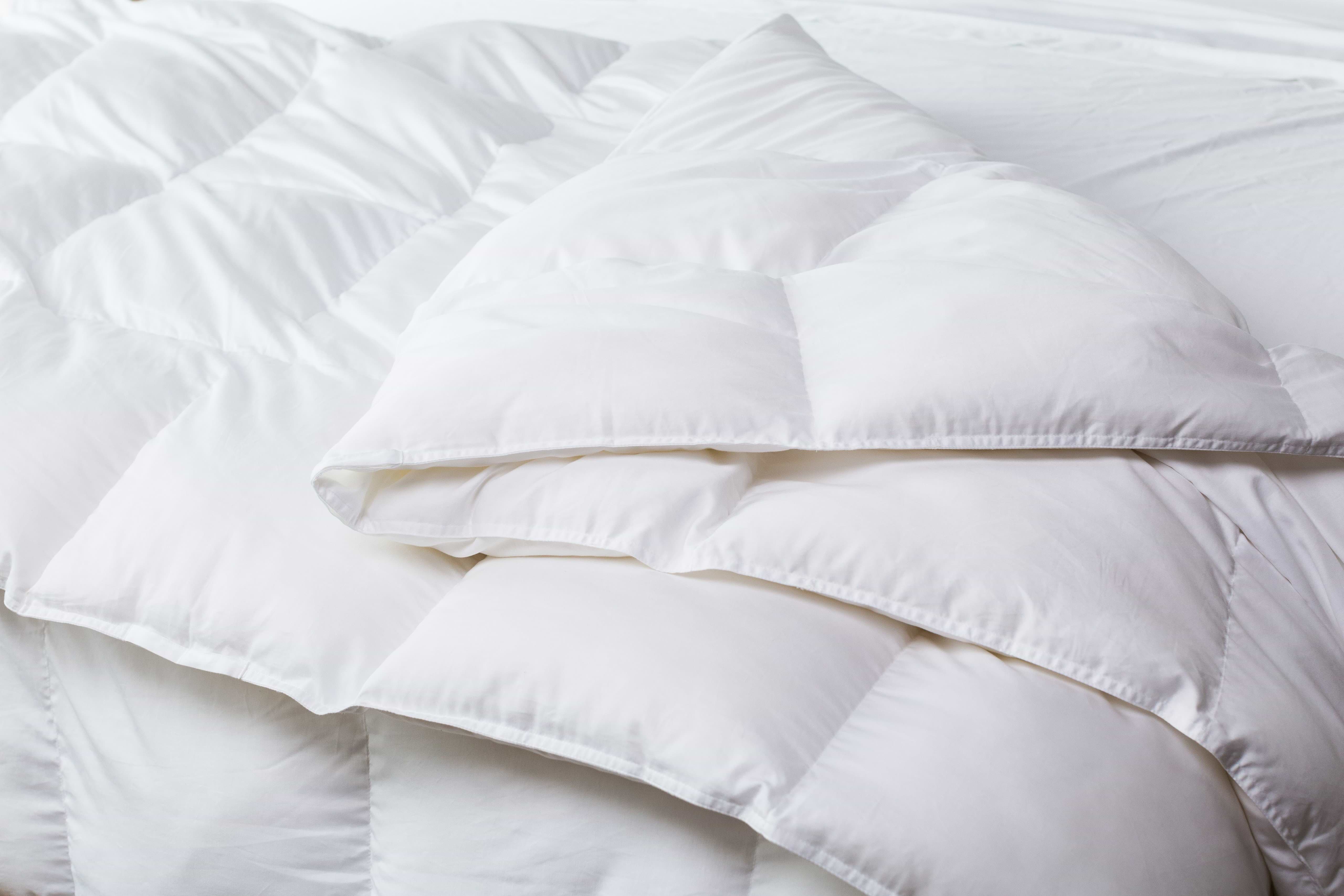 Molecule Comforter - Thumbnail 2